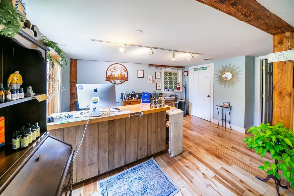 5677 Main Street Waitsfield VT 05673