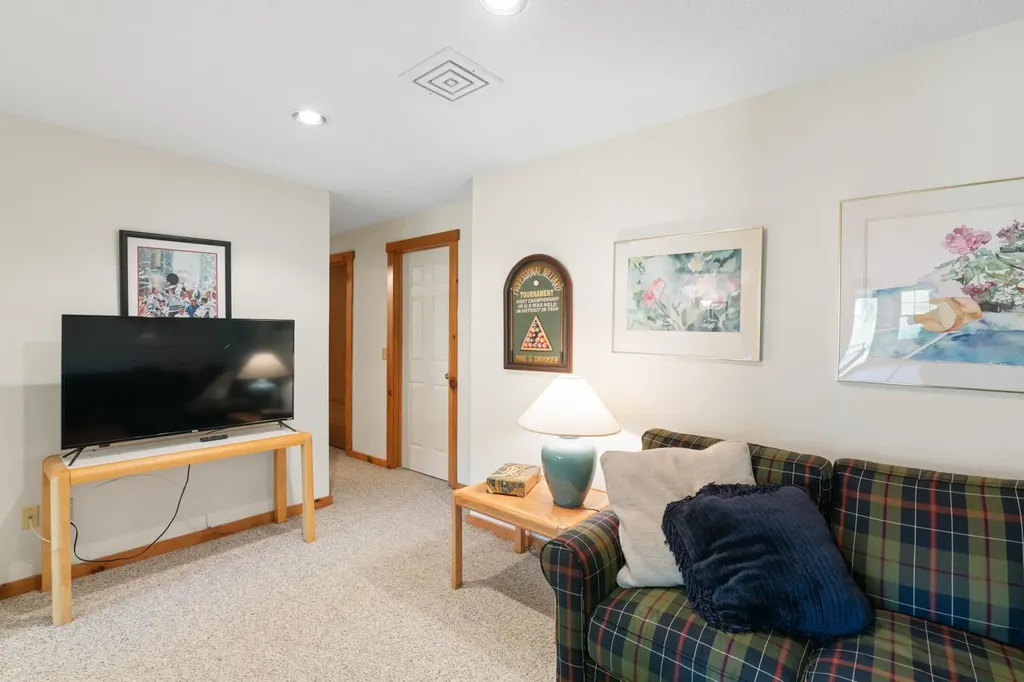 38B Greensprings Road Dover VT 05356