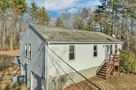 45 Whittier Drive Fremont NH 03044