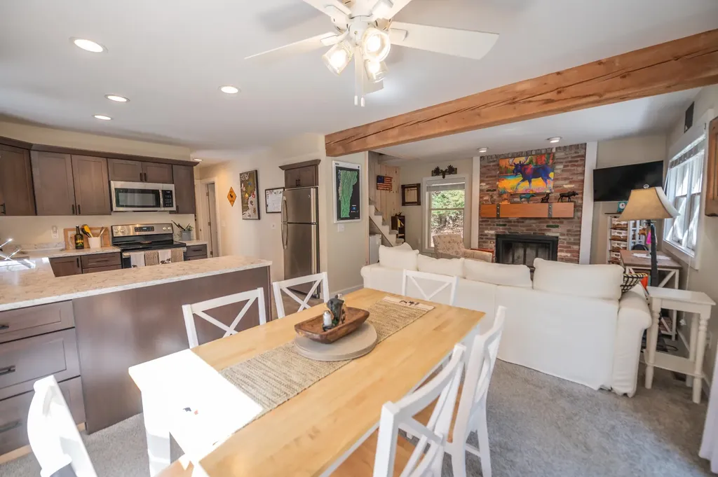 33 High Top Road Wilmington VT 05363