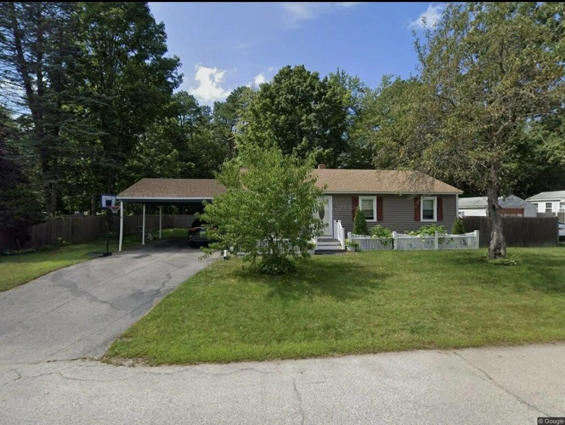 5 Cricket Lane Concord NH 03301