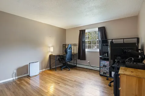 30 Riverlawn Avenue Rochester NH 03868