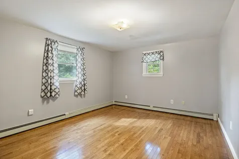 30 Riverlawn Avenue Rochester NH 03868