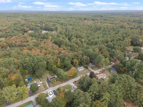 30 Riverlawn Avenue Rochester NH 03868