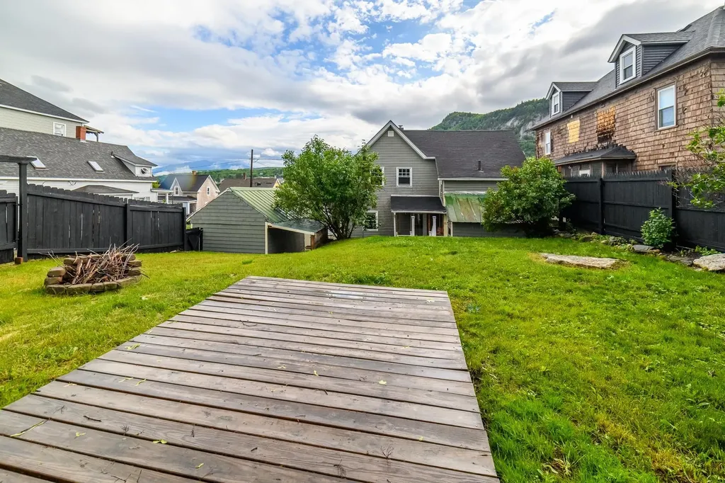 266 Madison Avenue Berlin NH 03570