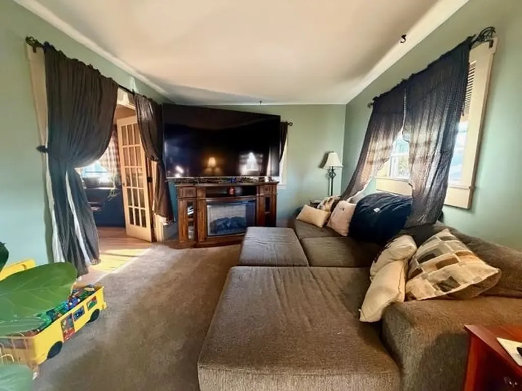 266 Madison Avenue Berlin NH 03570