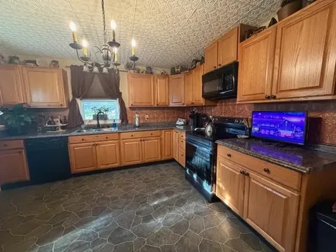 266 Madison Avenue Berlin NH 03570