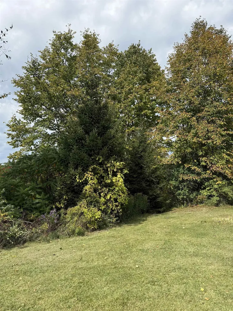 2852 Vermont Route 22a Addison VT 05491