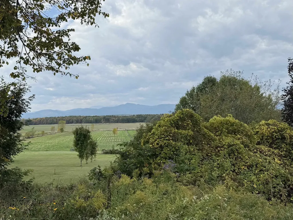 2852 Vermont Route 22a Addison VT 05491