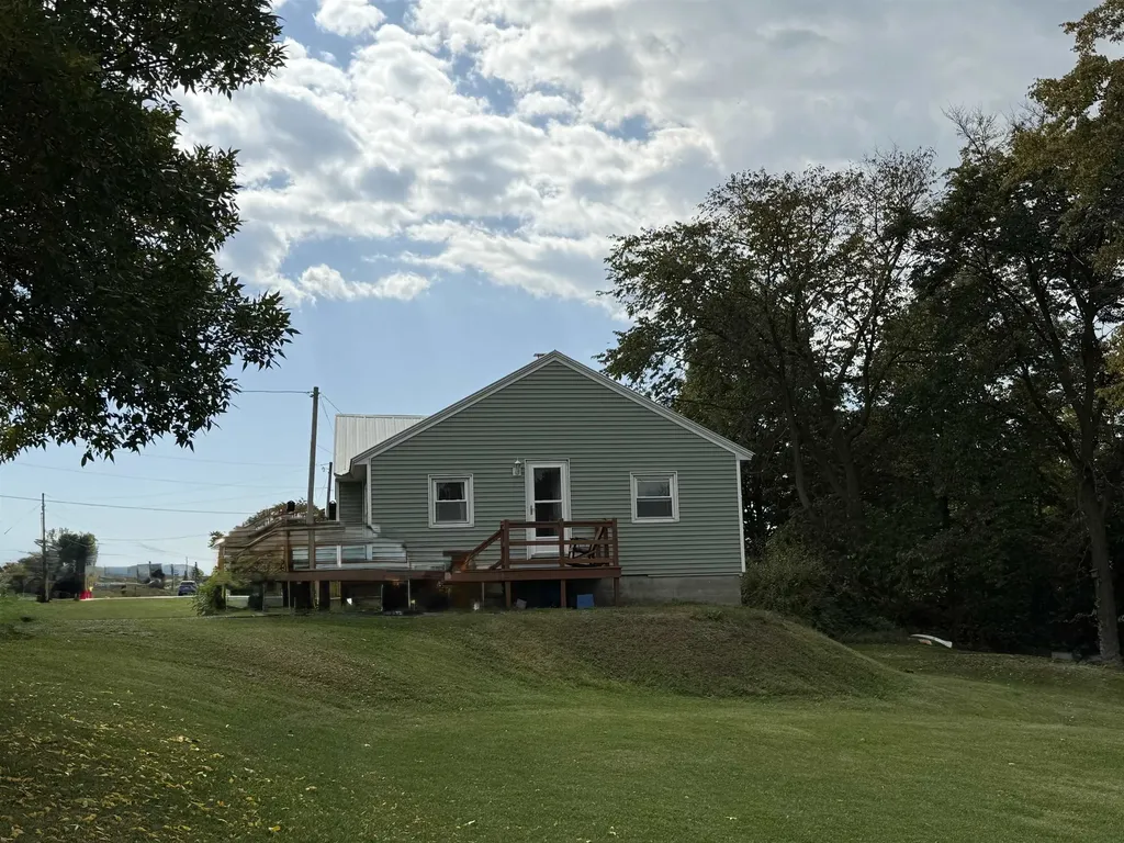 2852 Vermont Route 22a Addison VT 05491