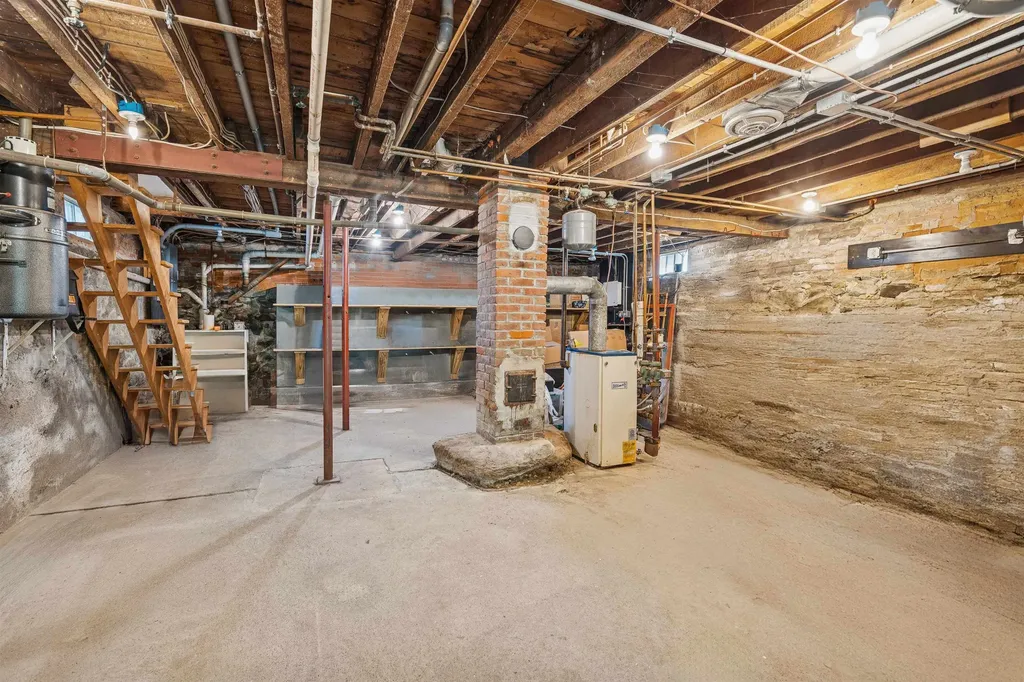 1612 Hartford Avenue Hartford VT 05001