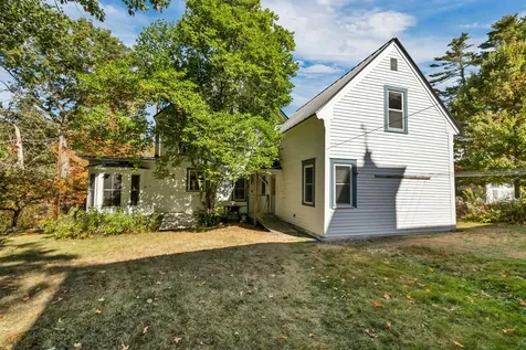 829 Bearcamp Highway Tamworth NH 03883