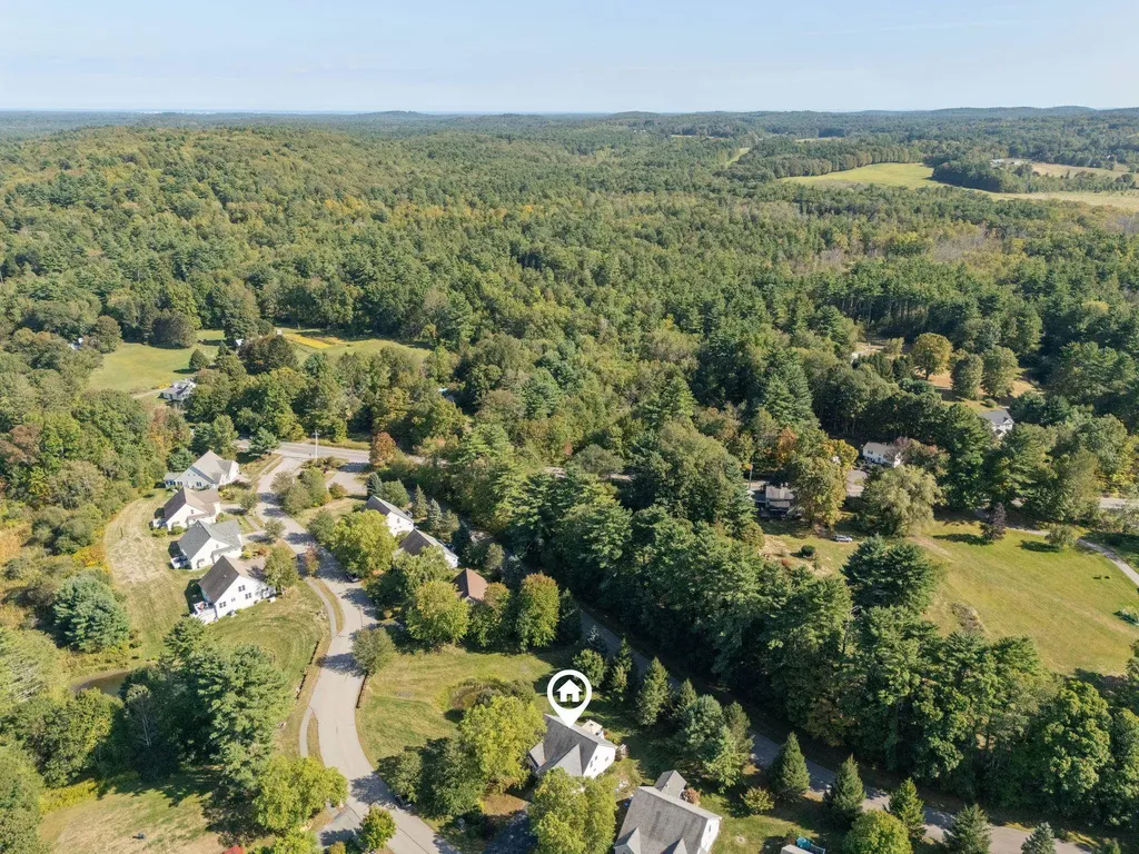 7 Autumn Lane East Kingston NH 03827