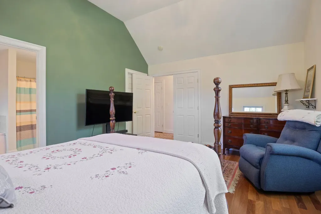 7 Autumn Lane East Kingston NH 03827