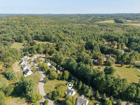 7 Autumn Lane East Kingston NH 03827