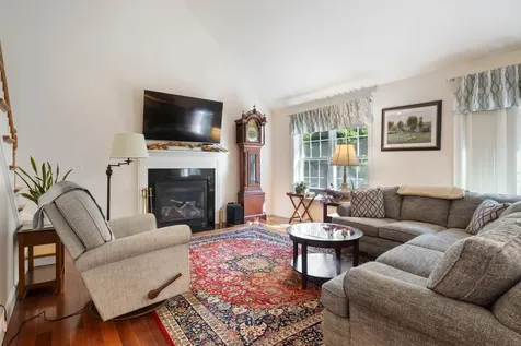 7 Autumn Lane East Kingston NH 03827