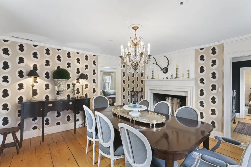 1182 1184 East Manchester Road Manchester VT 05255