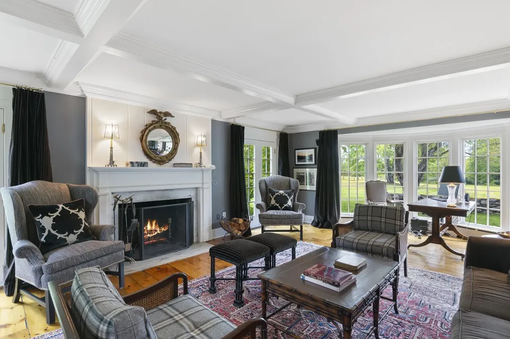 1182 1184 East Manchester Road Manchester VT 05255