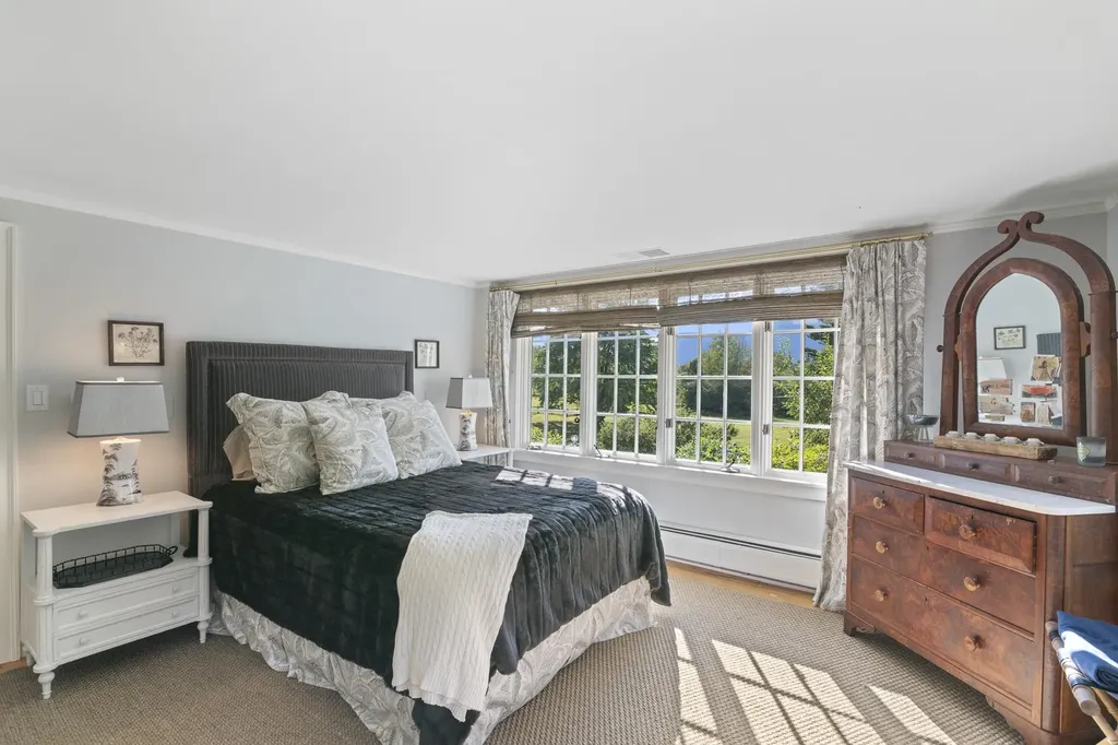 1182 1184 East Manchester Road Manchester VT 05255