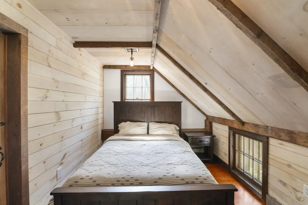 1182 1184 East Manchester Road Manchester VT 05255