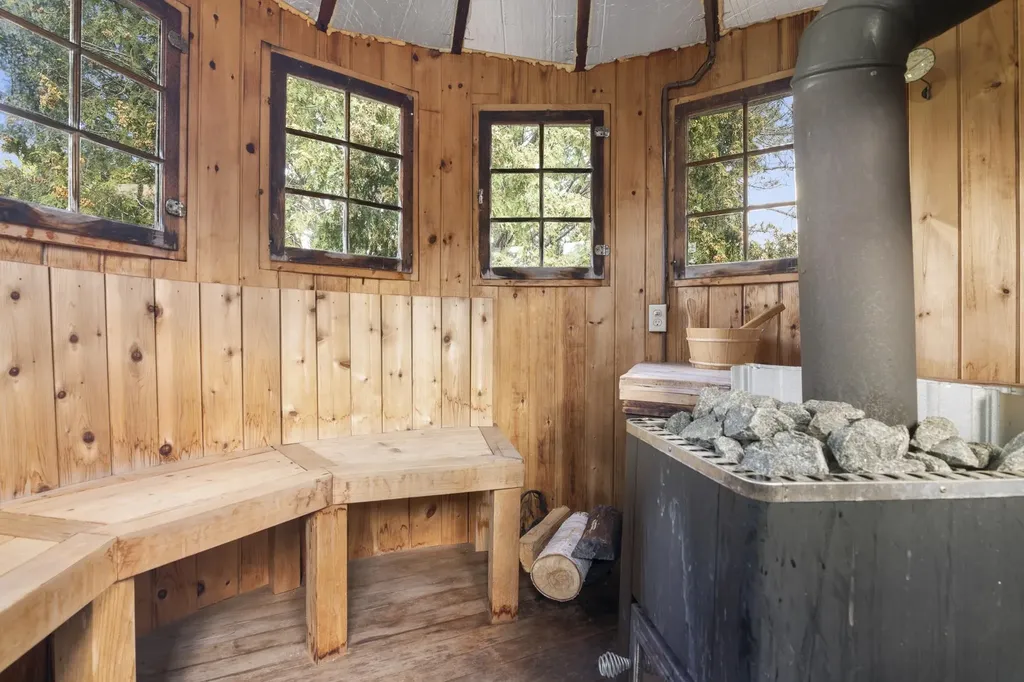 1182 1184 East Manchester Road Manchester VT 05255