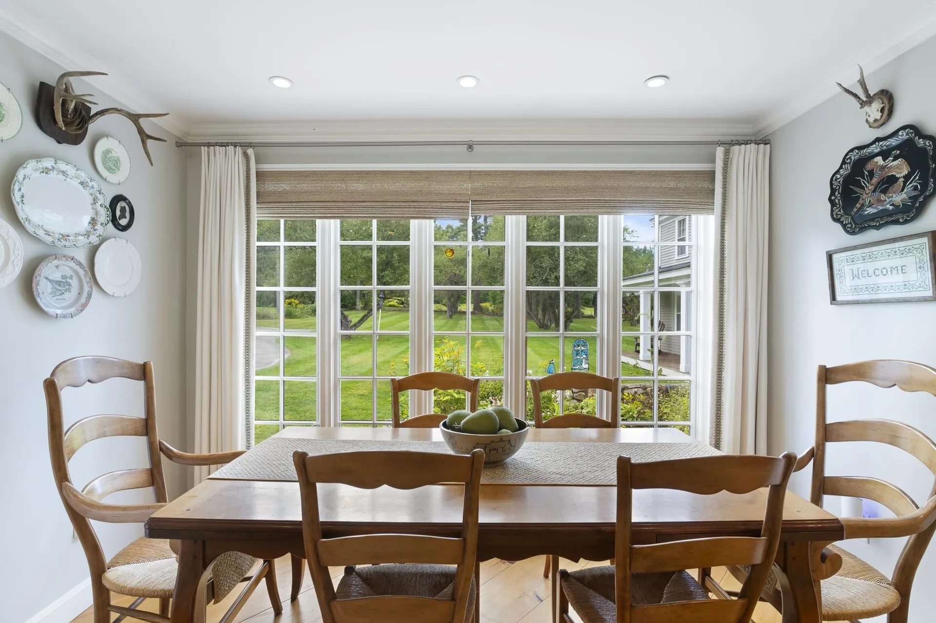 1182 1184 East Manchester Road Manchester VT 05255