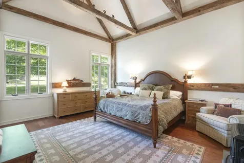 1182 1184 East Manchester Road Manchester VT 05255