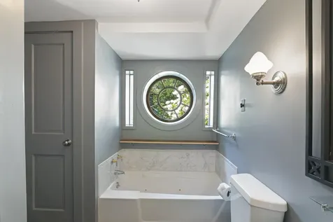 1182 1184 East Manchester Road Manchester VT 05255