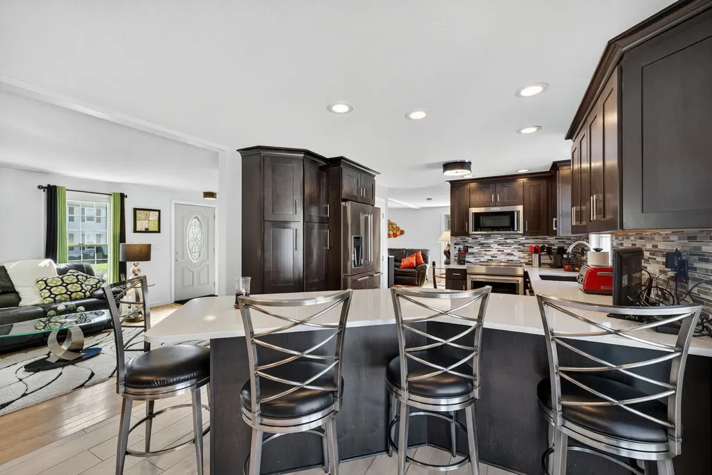 286 Aaron Drive Manchester NH 03109