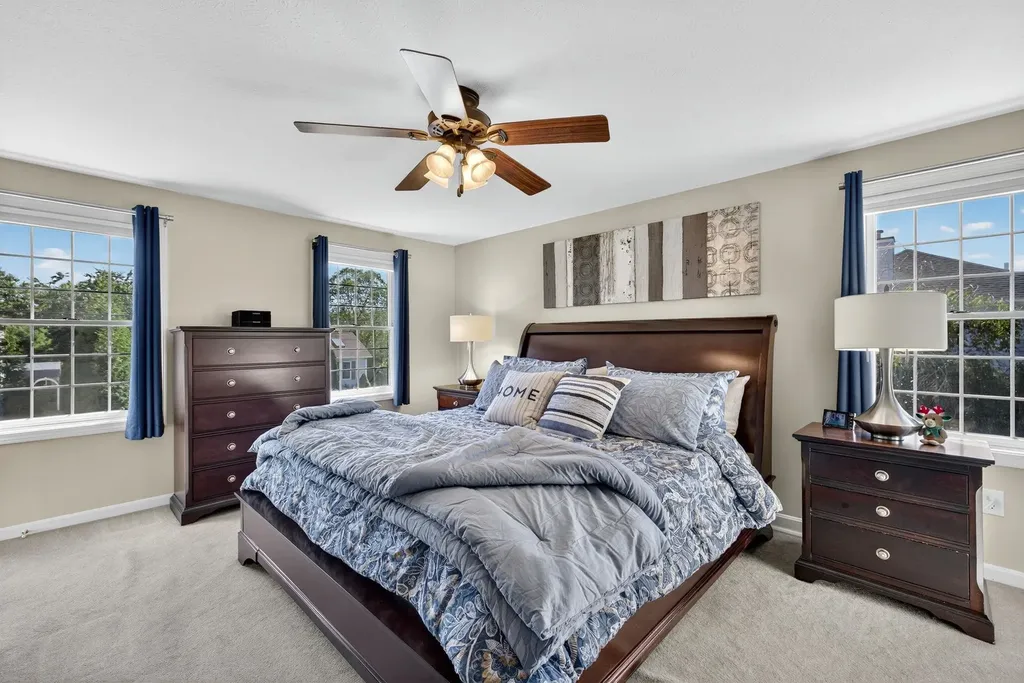 286 Aaron Drive Manchester NH 03109