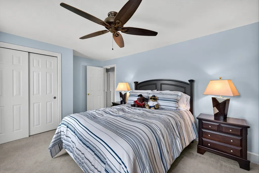 286 Aaron Drive Manchester NH 03109