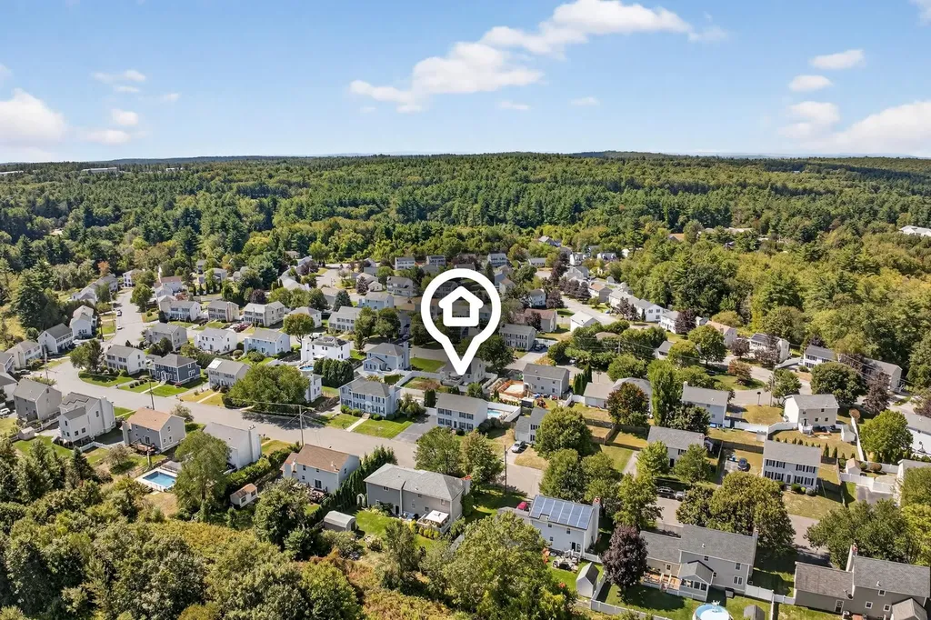 286 Aaron Drive Manchester NH 03109