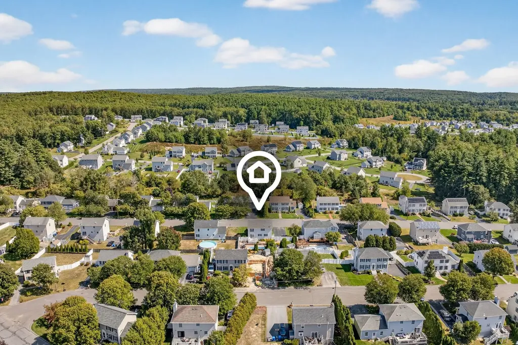 286 Aaron Drive Manchester NH 03109