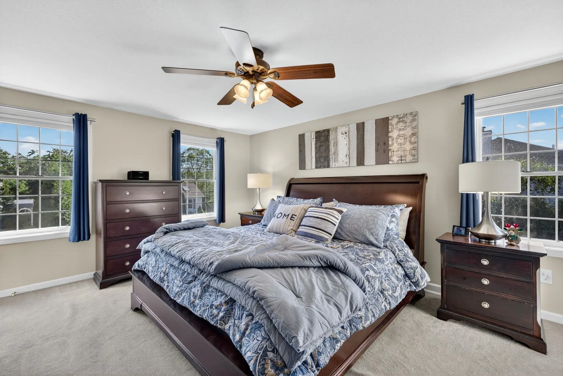 286 Aaron Drive Manchester NH 03109