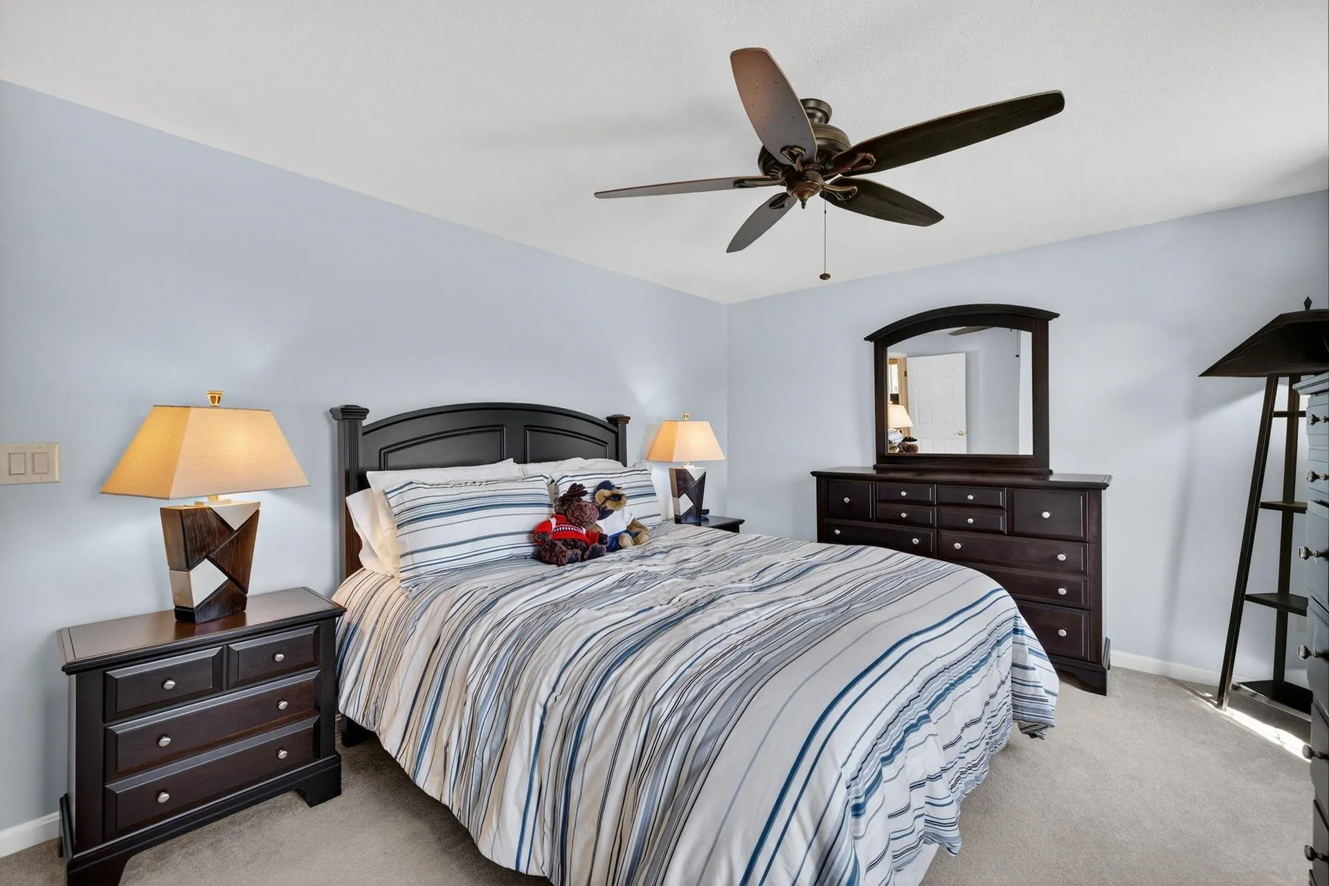 286 Aaron Drive Manchester NH 03109