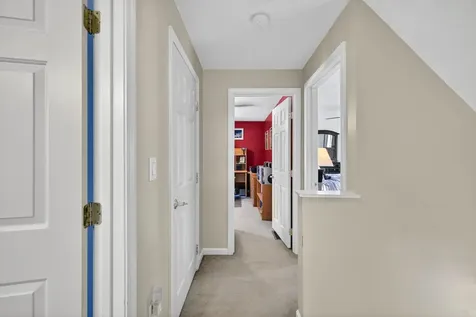 286 Aaron Drive Manchester NH 03109