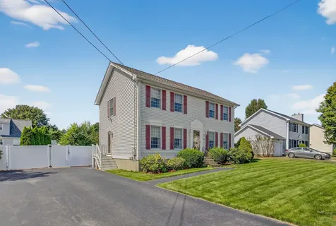 286 Aaron Drive Manchester NH 03109