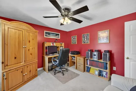 286 Aaron Drive Manchester NH 03109