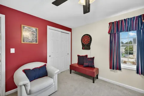 286 Aaron Drive Manchester NH 03109