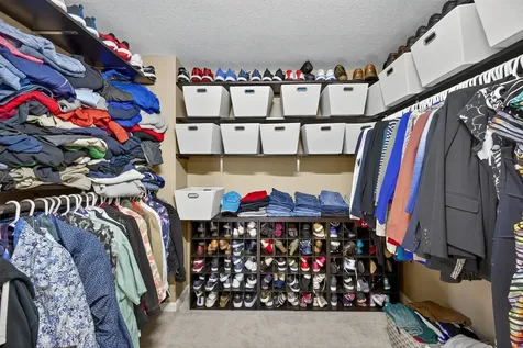 286 Aaron Drive Manchester NH 03109