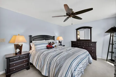 286 Aaron Drive Manchester NH 03109