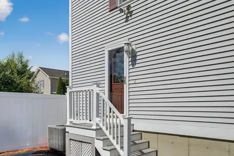 286 Aaron Drive Manchester NH 03109