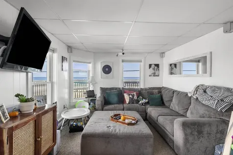 585 Ocean Boulevard Hampton NH 03842