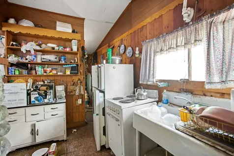 911 New Hampshire Route 49 Thornton NH 03285