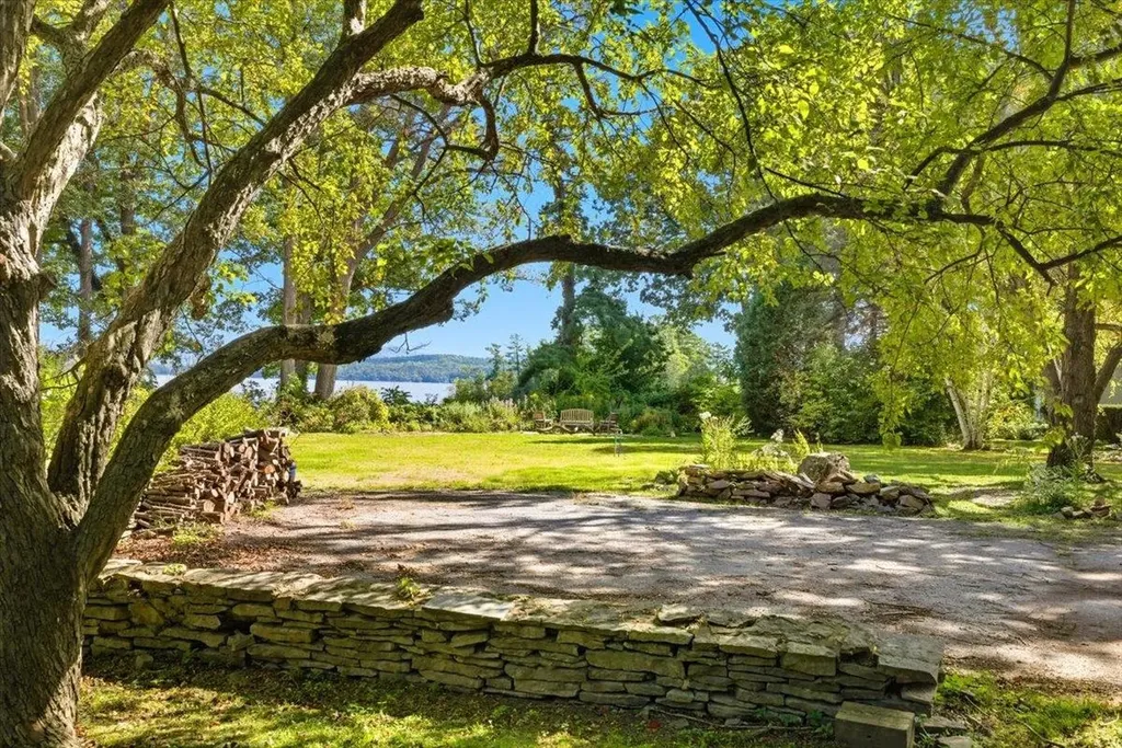 728 Malletts Bay Club Road Colchester VT 05446