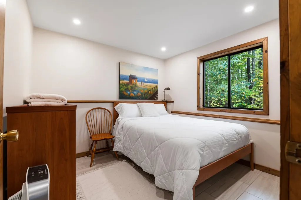 6 Anderson Pond Road Grantham NH 03753