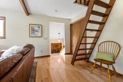 6 Anderson Pond Road Grantham NH 03753