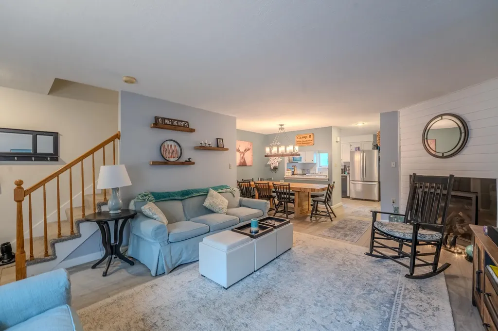 14 Grant Drive Woodstock NH 03262