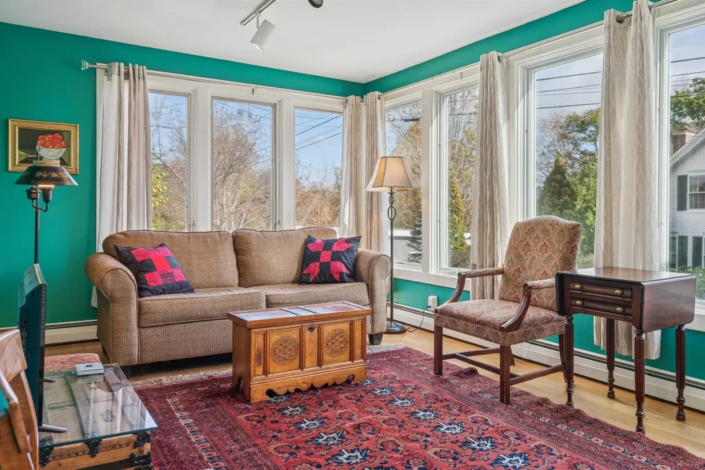 17 Linden Hill Woodstock VT 05091