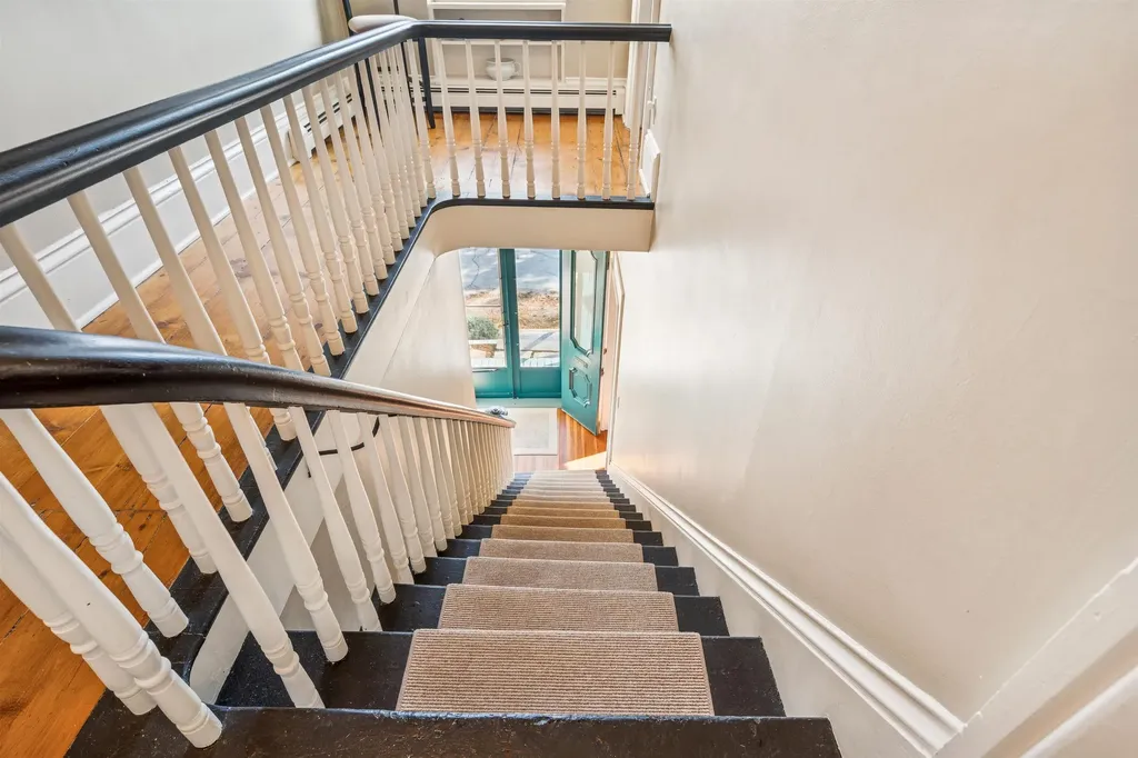 17 Linden Hill Woodstock VT 05091